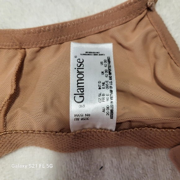 42 DD Glamorise front opening minimizer wirefree bra - Picture 4 of 4